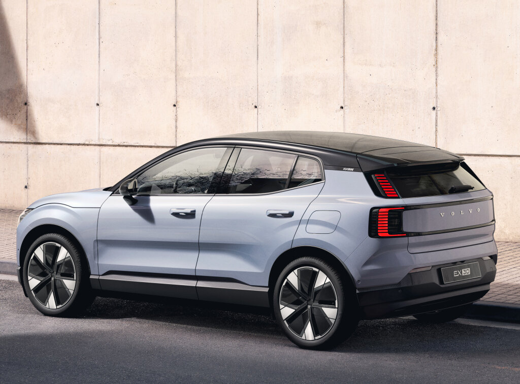 Volvo EX3 وارد ایران /عکس شد