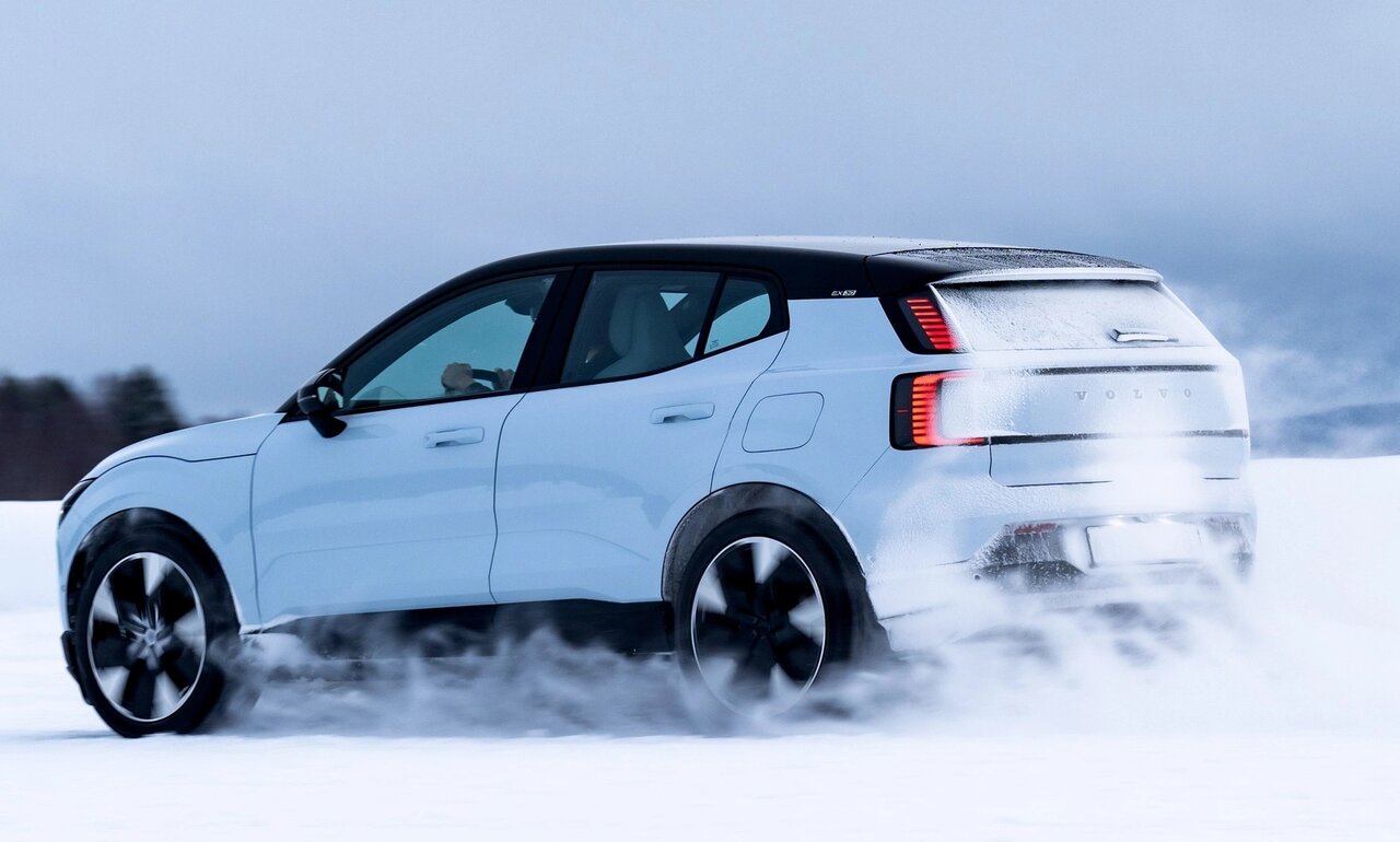 Volvo EX3 وارد ایران /عکس شد
