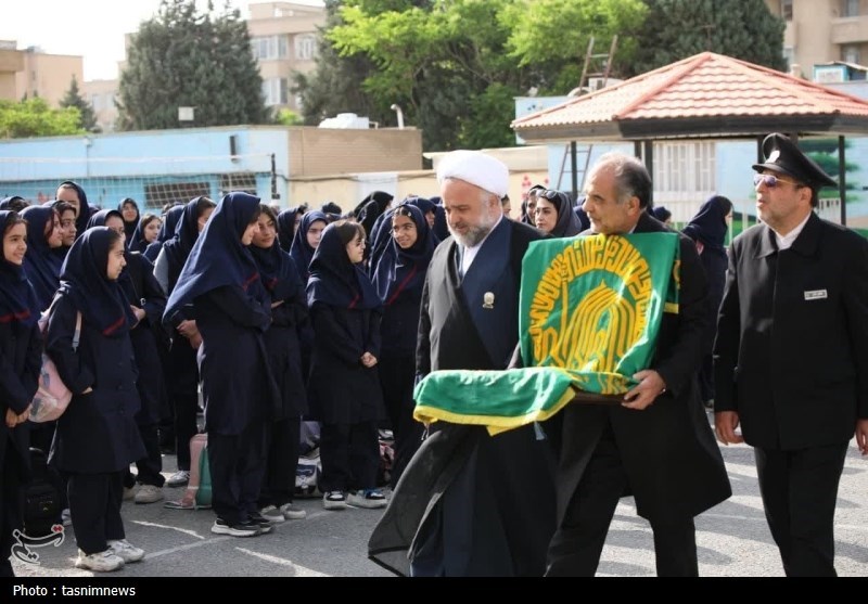 دهه کرامت , 