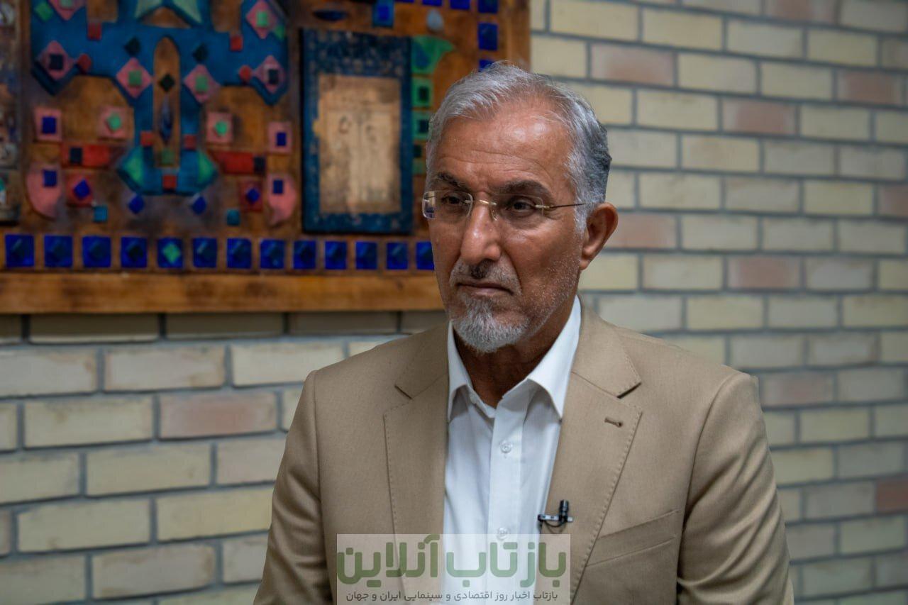 راغفر:کاهش قیمت ارز در حین مذاکره ربطی به خود مذاکره ندارد؛آنهایی که گران کرده اند نرخ را پایین می آورند/مسئول گران شدن ارز، سران سه قوه اند نه دولت