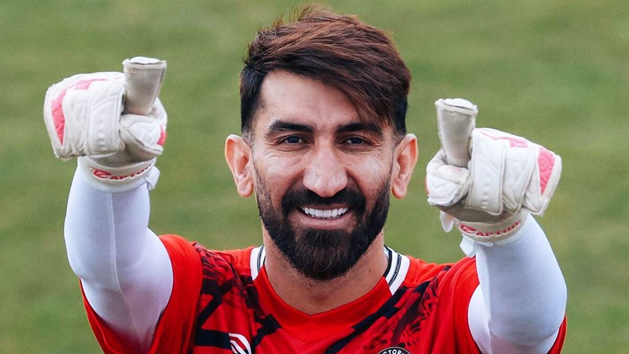 بیرانوند لیدر تراکتوری‌ها برای فحاشی به پرسپولیس شد! + فیلم