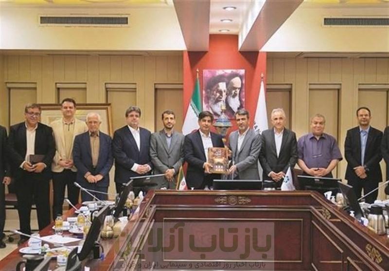 ضرورت مراقبت از گروه فولاد مبارکه برای تقویت جریان تولید