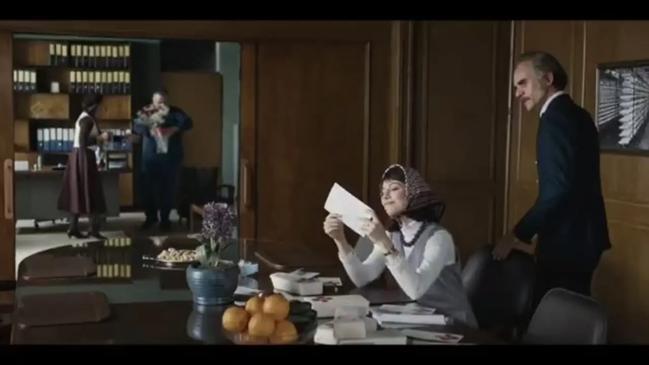 فیلم بحث برانگیز توسط بوسه بابک حمیدیان درباره ماهسا هجازی/ دنباله بحث برانگیز تاسیانر