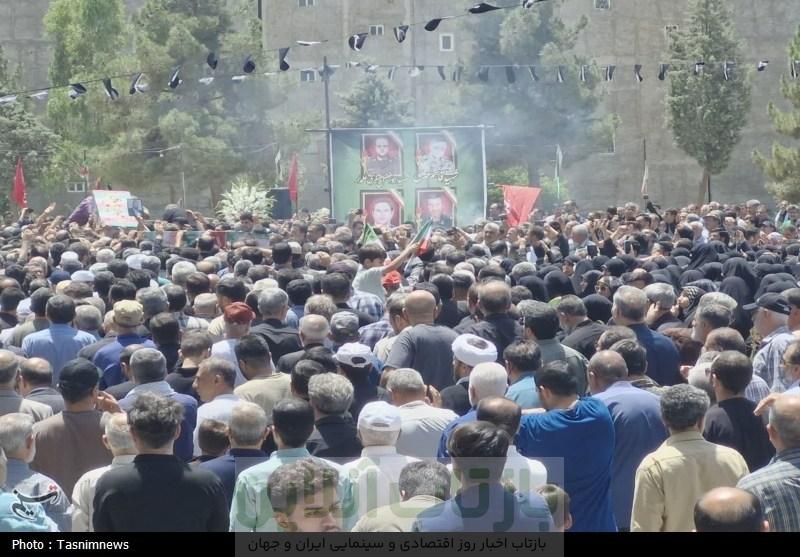 تشییع پیکرهای مطهر 3 شهید در اسلامشهر 1 تشییع پیکرهای مطهر 3 شهید در اسلامشهر