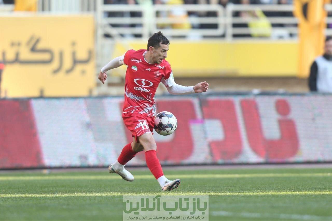 ستاره پرسپولیس، سپاهان را محکوم کرد