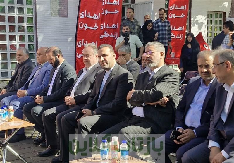لزوم فرهنگ سازی برای افزایش مشارکت جوانان و زنان در اهدای خون