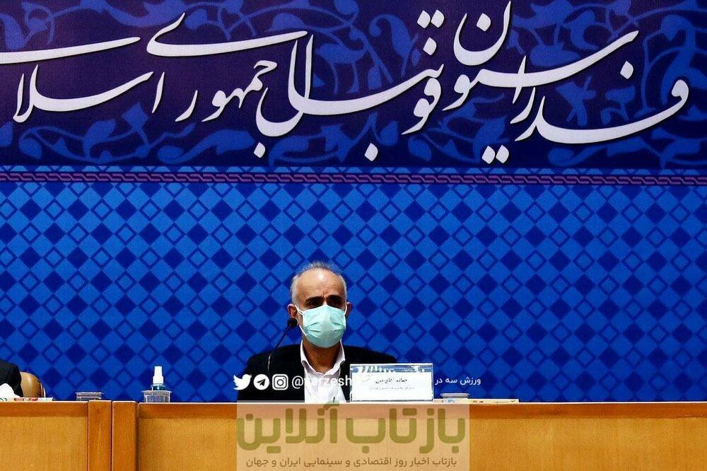 چرا آقای محمدمهدی نبی فکر می کند باید از خجالت منتقدان دربیاید؟
