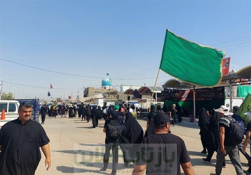 اهتزاز پرچم یا حسین(ع) در حیدریه؛ روایت مقاومت، عهد و انتظار در مسیر کربلا