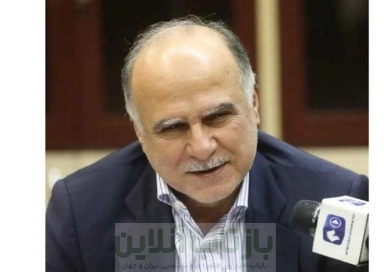 قوانین ناکارآمد و تصمیمات دوگانه، بازار خودرو را سردرگم کرد