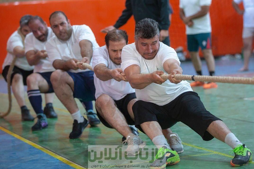 قند بیستون میزبان مسابقات طناب کشی کارگران استان کرمانشاه شد