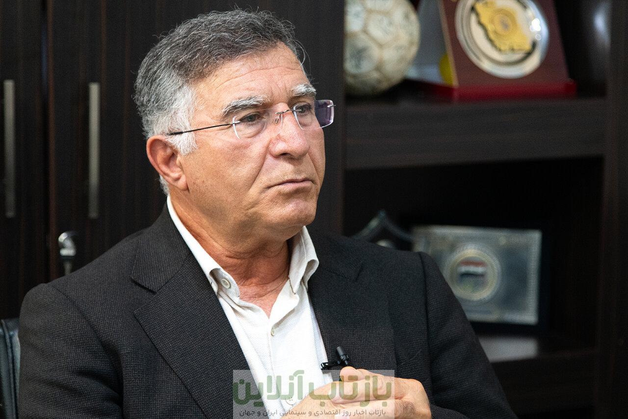 نسخه آقا معلم فوتبال ایران برای پرسپولیس و استقلال