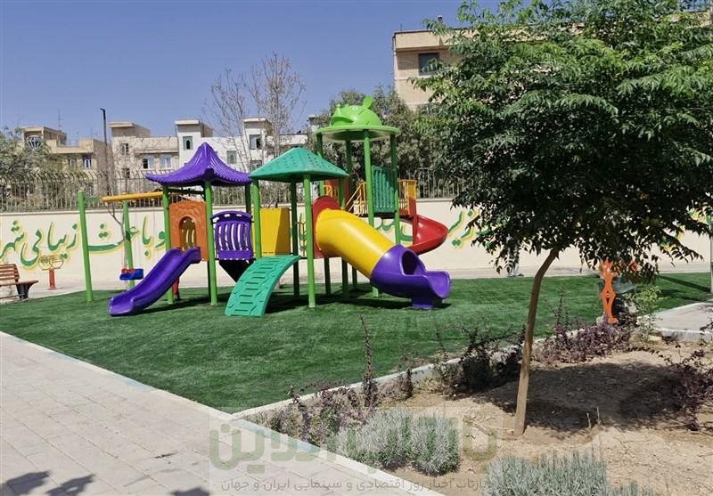 بهره برداری از چند پروژه آبیاری و فضای سبز در اسلامشهر +تصویر