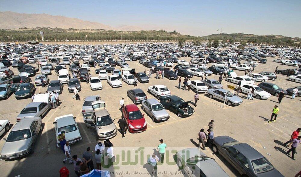 افزایش قیمت دلار کار خودش را کرد/ منتظر این اتفاق قریب‌الوقوع در بازار خودرو باشید