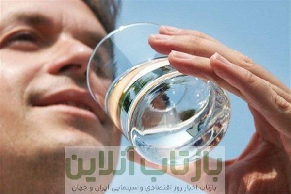نوشیدن آب یخ پس از غذا خوردن را ترک کنید
