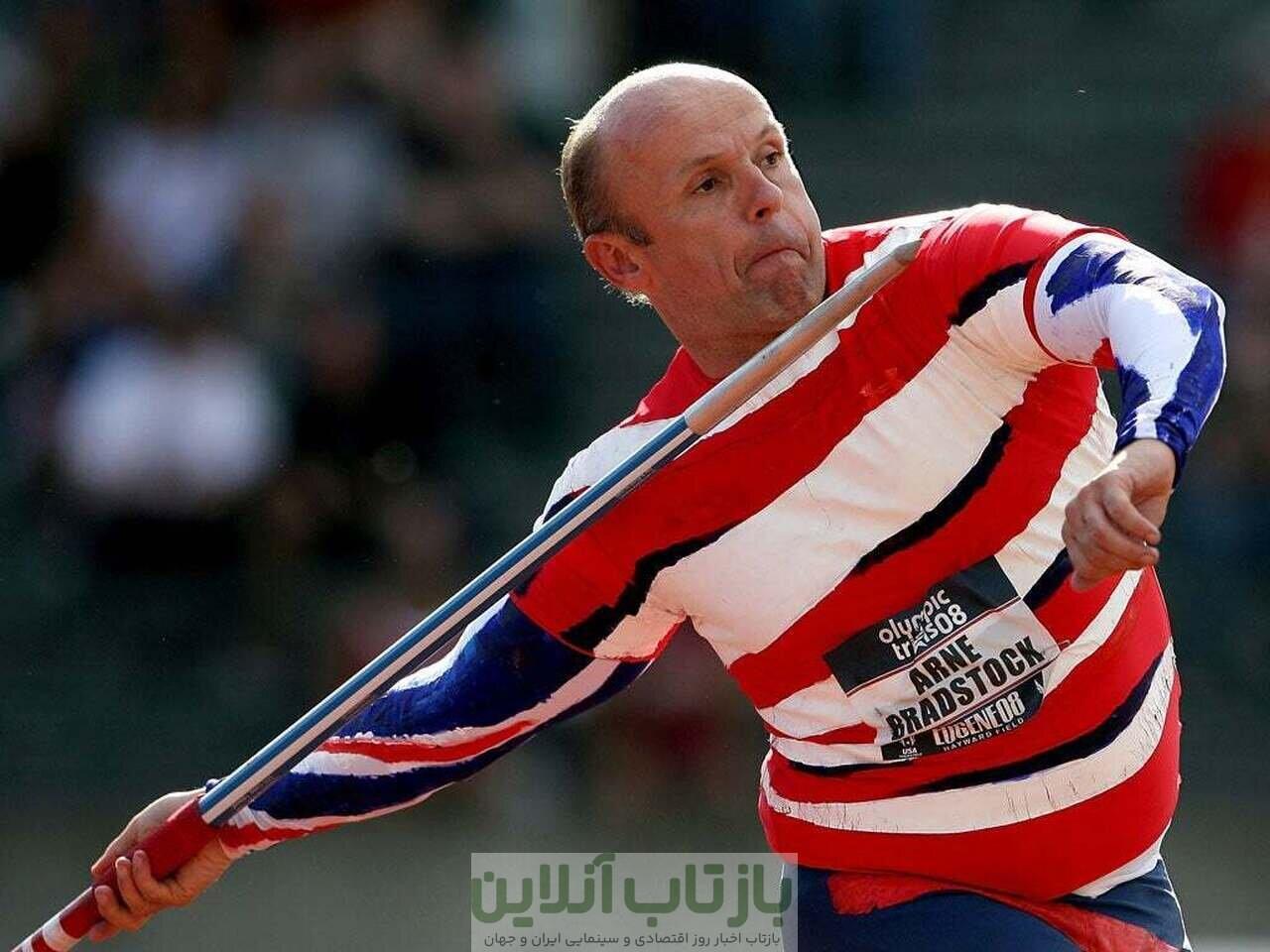 پیکاسو در المپیک؛ قهرمانی که ماهی مرده، چکمه و برس پرتاب می‌کند!