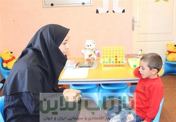 لکنت زبان؛ گفتاری متفاوت در جامعه‌ای بی‌حوصله