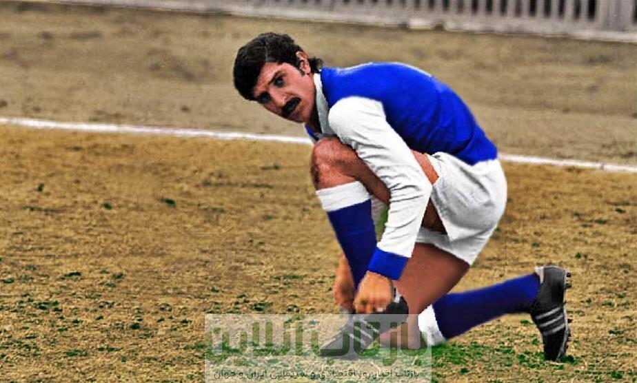 طلب پدر استقلال را نمی دهند!