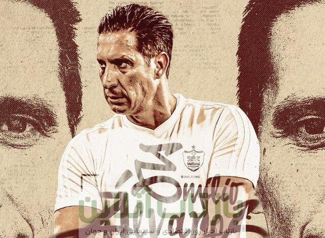 مربی منچستریونایتد در پرسپولیس ماند