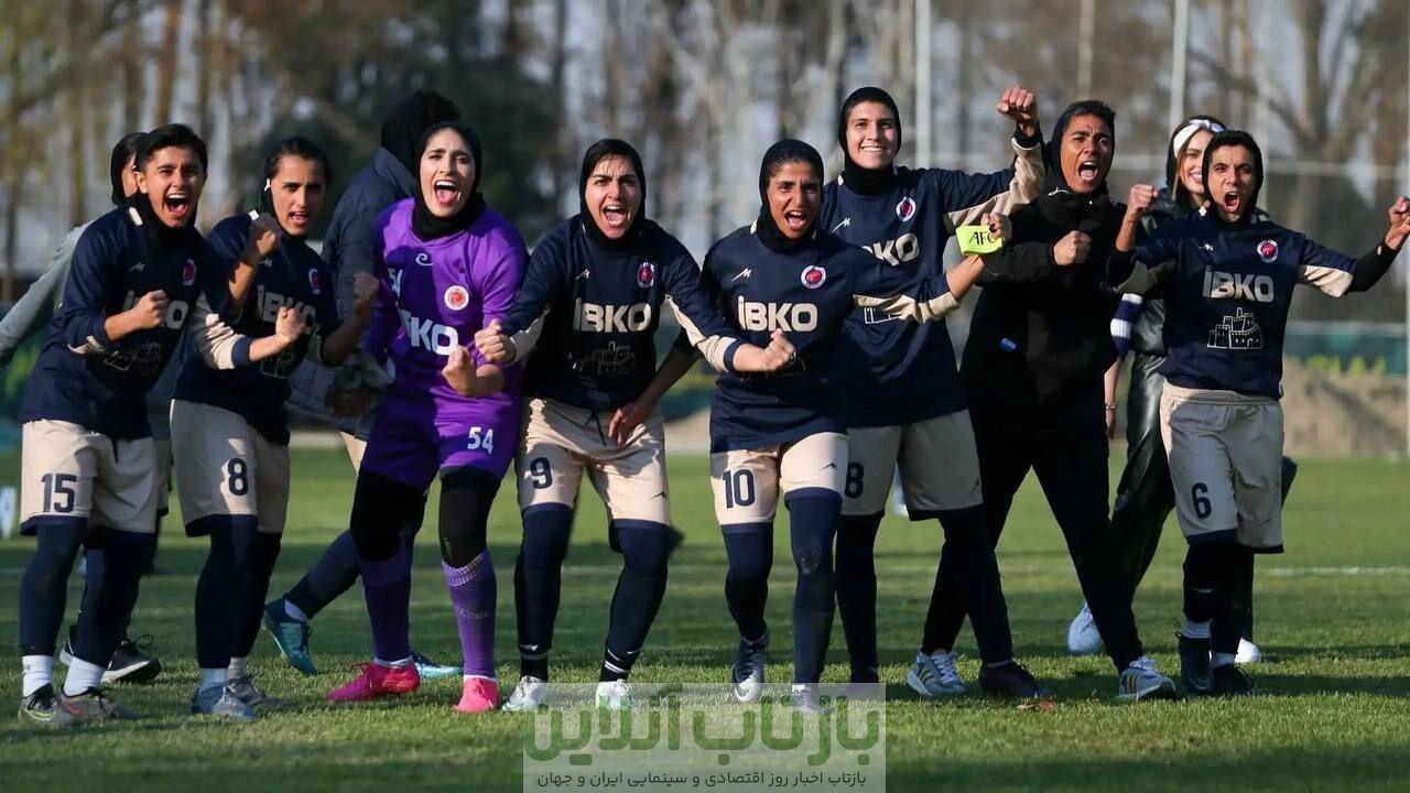 اصرار این دختر برای اینکه به پرسپولیس بگوید "پیروزی"