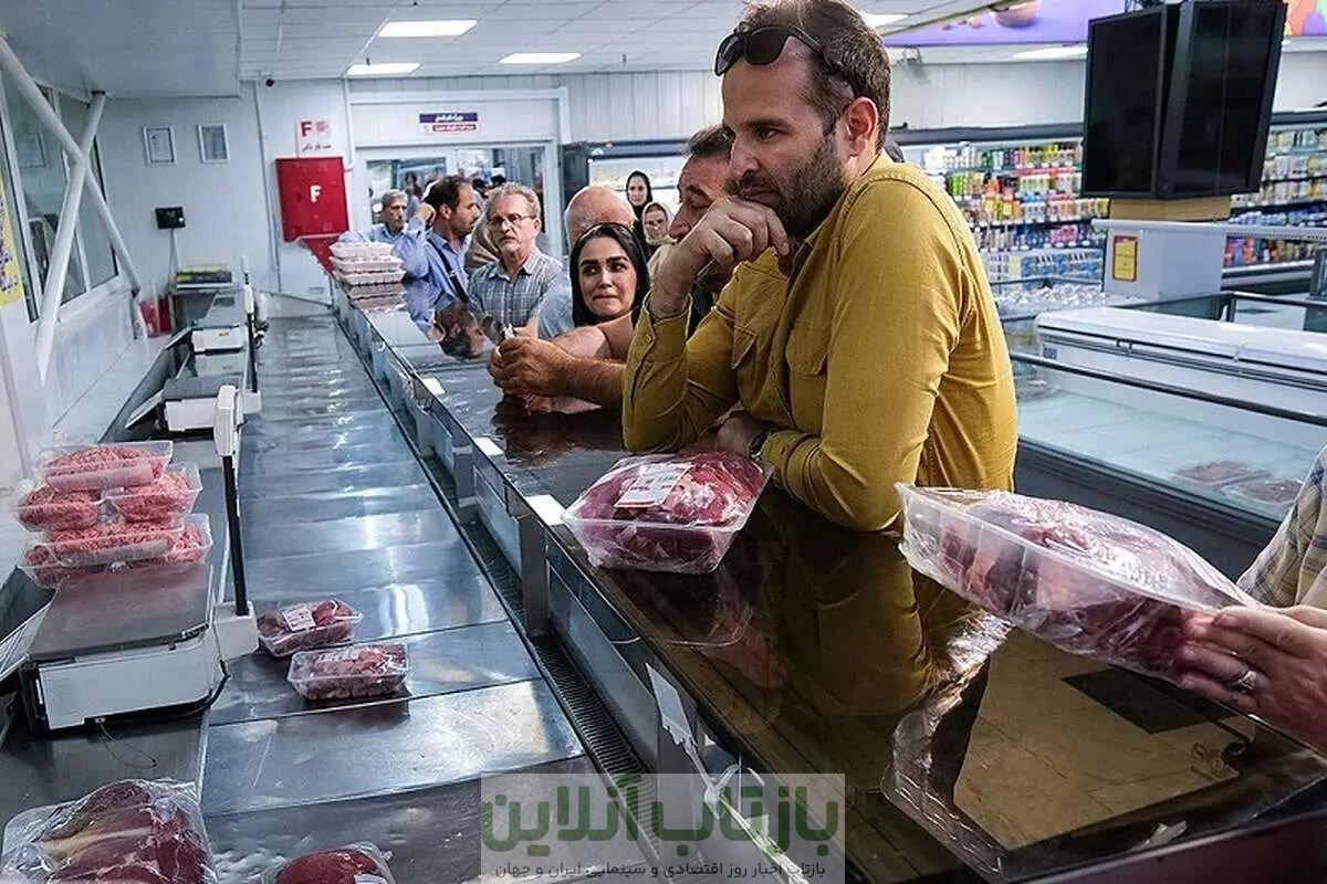 مدیرعامل میادین میوه: گوشت را نصف قیمت می‌دهیم