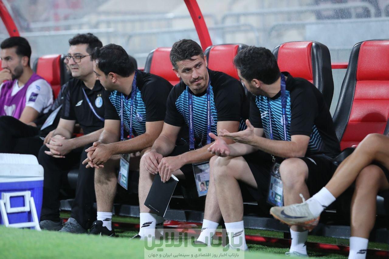 عکس| بهت کاپیتان‌های محبوب استقلال روی نیمکت