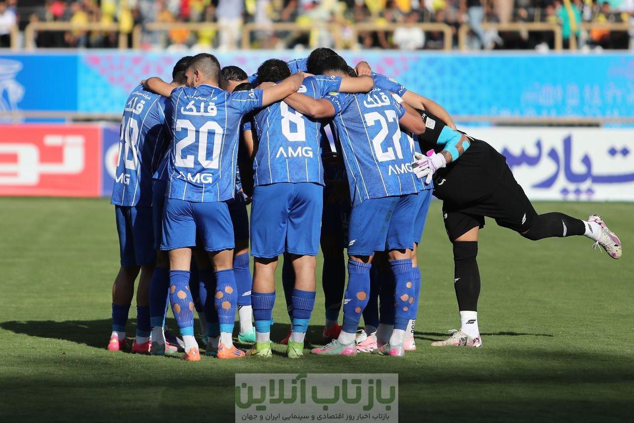 بیانیه باشگاه استقلال درباره شعارهای پرسپولیسی ها