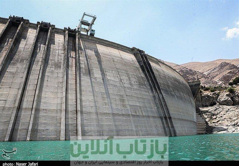 پشت پرده کمبود آب در کشور یک مافیای بی رحم قرار دارد/ اوست که می گوید کجا سد بسازند و کدام شهر و روستا تشنه بماند