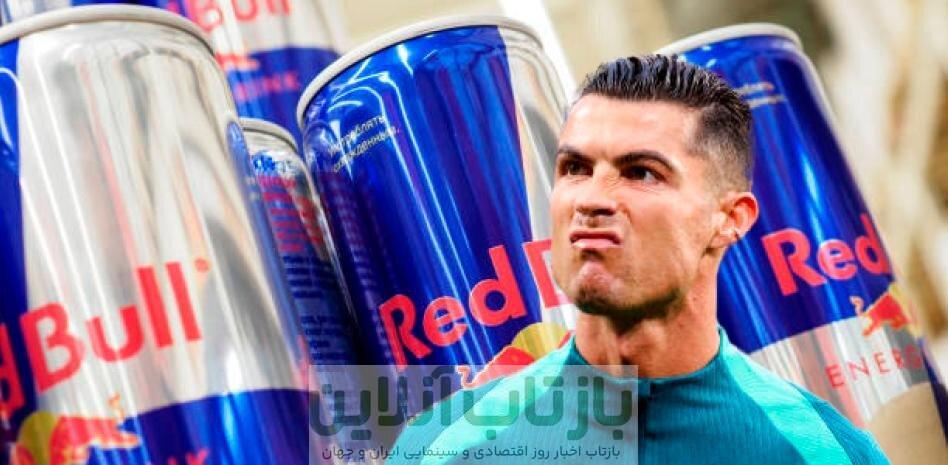 انتشار ویدیویی جنجالی از CR7؛ رونالدو قبل از اخراج چه چیزی نوشید؟