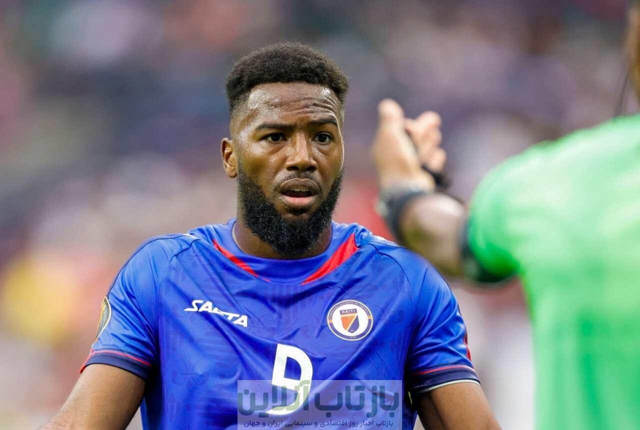 عکس| استیل گنگ مهاجم استقلال با سیگار برگ پس از صعود به جام جهانی