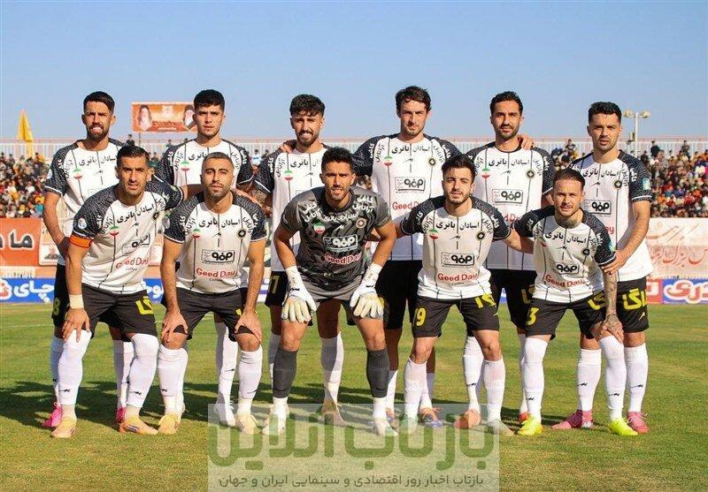 سپاهان در خانه مس کرمان جواز صعود گرفت