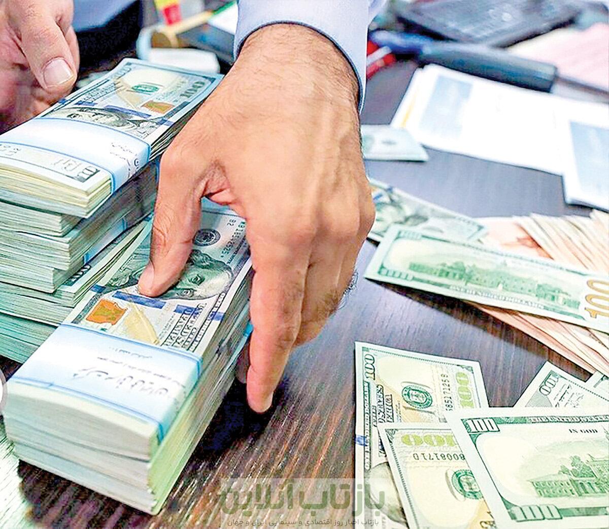 قیمت دلار، یورو و سایر ارزها امروز ۴ آذر/ دلار بالا پرید