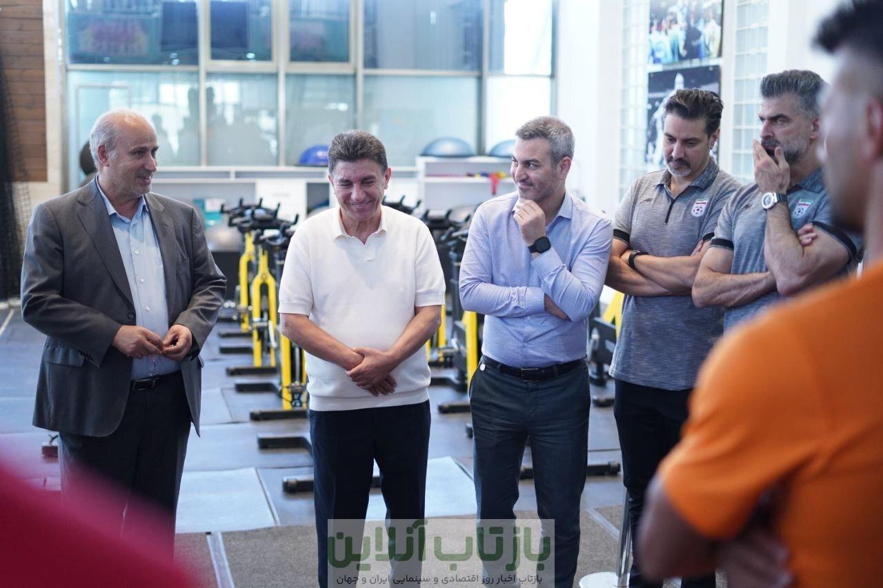 آمریکا به تاج ویزا نداد