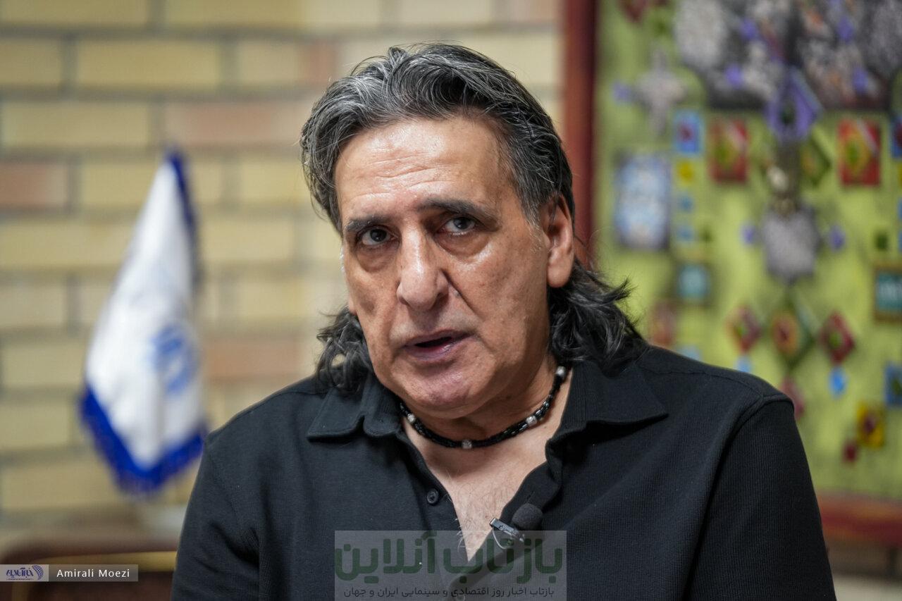 بیانی: هواداران استقلال تشنه جام هستند/ نازون کمکی به تیم نکرده است 1 بیانی: هواداران استقلال تشنه جام هستند/ نازون کمکی به تیم نکرده است