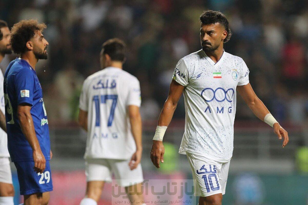 عصبانیت رضاییان از تصمیم ساپینتو/ رامین پیراهن استقلال را پرت کرد! +تصاویر