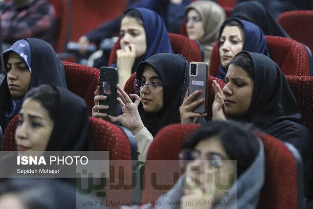 شب هفتاد سالگی گروه زبان و ادبیات فارسی دانشگاه فردوسی مشهد برگزار شد 10 شب هفتاد سالگی گروه زبان و ادبیات فارسی دانشگاه فردوسی مشهد، برگزار شد