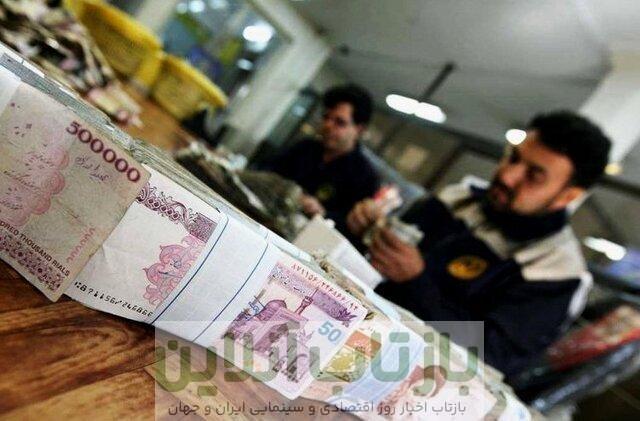 شکاف عیدی کارگران و کارمندان عمیق‌تر شد / مبلغ عیدی امسال چقدر است؟