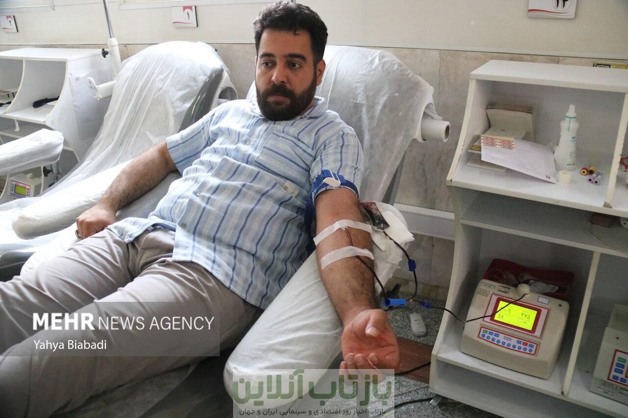 میزان دفعات اهدای خون در سال بین ۳ الی ۴ مرتبه است