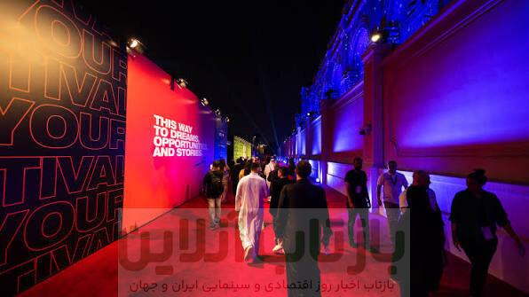 از جانی دپ تا آنتونی هاپکینز؛ چرا ستاره‌ها این روزها راه جده را در پیش گرفته‌اند؟