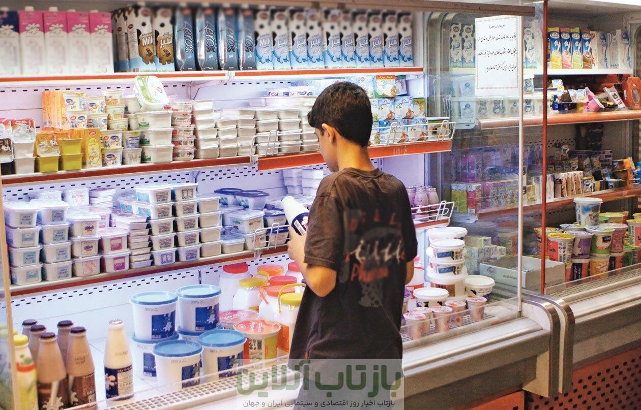 سرانه مصرف لبنیات در ایران در یک دهه ۸۰ کیلو کاهش داشته است