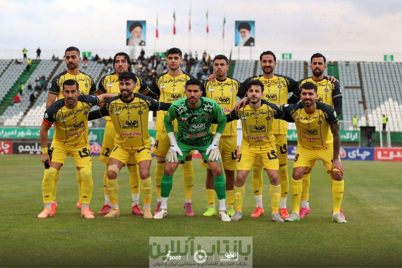 صدرنشینی دوباره سپاهان در اراک؛ فجر در خانه شکست خورد