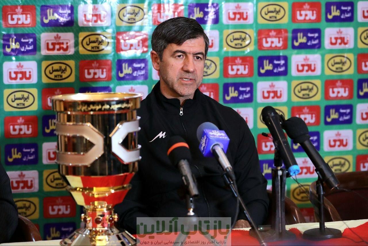 کریم باقری: پرسپولیس به صدرجدول برمی گردد/ فوتبال است و تماشاچی اش؛ چرا انها را محروم می کنند؟/ در جام جهانی می توانیم مصر و نیوزیلند را ببریم