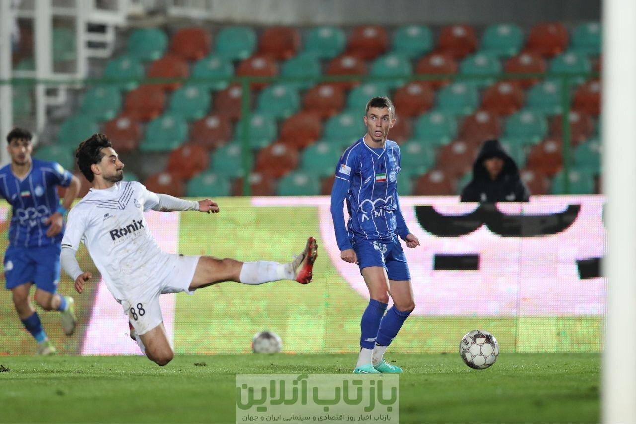 عکس | کافه‌گردی ستاره خارجی استقلال با همسرش در تهران