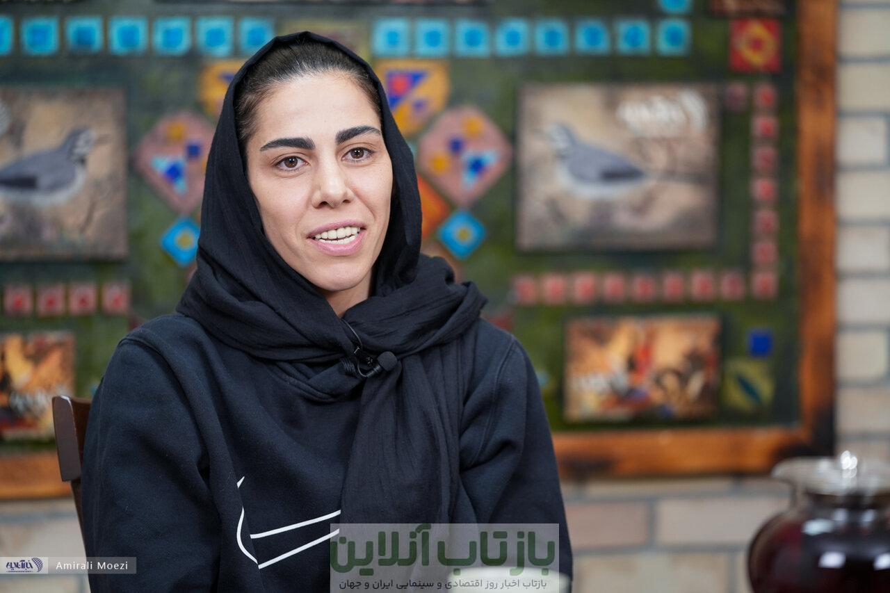 افشاگری‌های کاپیتان در کافه خبر/از عشق به عابدزاده تا پوشیدن پیراهن استقلال!/قهرمان‌های بی‌تصویر؛ چرا کسی این زنان را نمی‌بیند؟