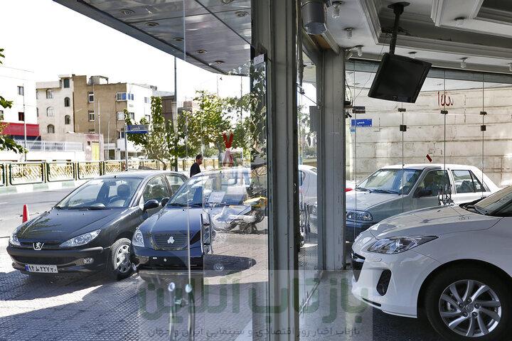 بازار خودرو به شدت «کپ» کرد/ آخرین قیمت شاهین، کوییک، پژو، سمند، دنا و تارا + جدول 1 بازار خودرو به شدت «کپ» کرد/ آخرین قیمت شاهین، کوییک، پژو، سمند، دنا و تارا + جدول