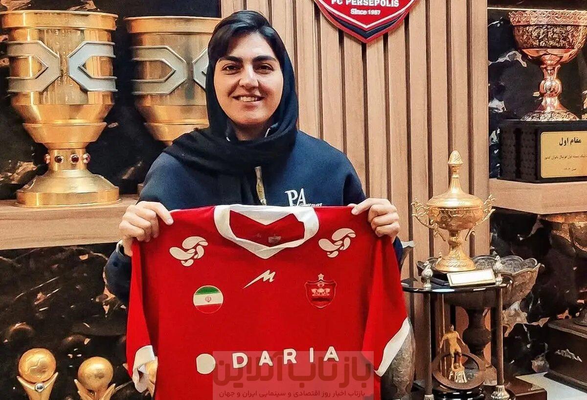 زهرا قنبری بعد از پیوستن به پرسپولیس: استقلالی بودن؟ من یک بازیکن حرفهای هستم 1 زهرا قنبری بعد از پیوستن به پرسپولیس: استقلالی بودن؟ من یک بازیکن حرفهای هستم