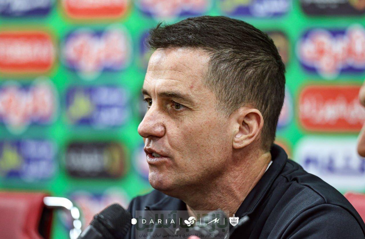 واکنش اوسمار به ناکامی علیپور در گلزنی برای پرسپولیس 1 واکنش اوسمار به ناکامی علیپور در گلزنی برای پرسپولیس