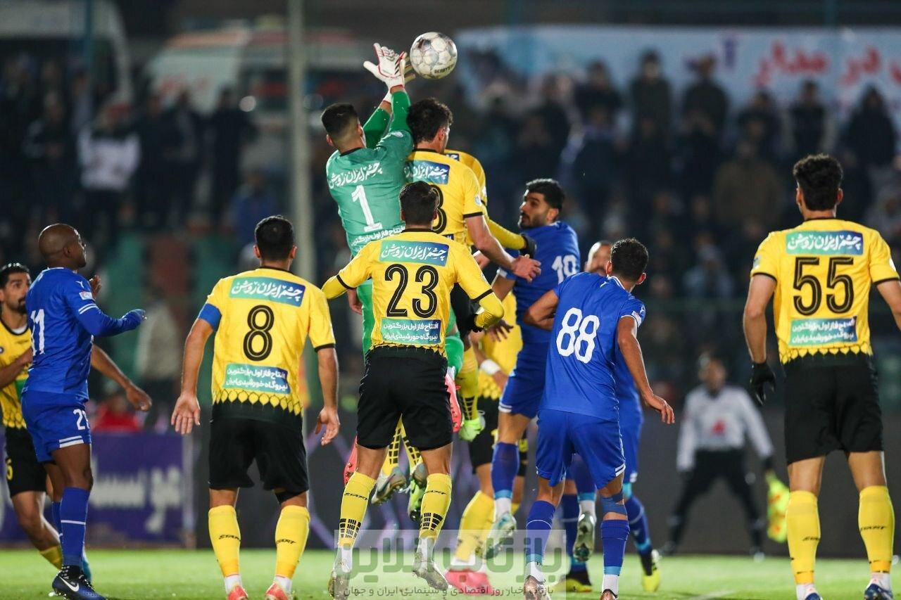 عکس| آبی‌ها در سی و سه پل!