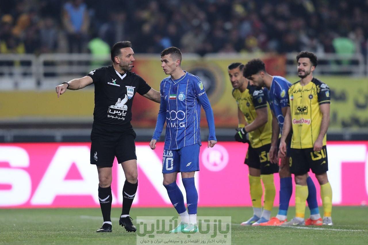 تساوی سپاهان و استقلال در نیمه اول؛ هر ۲ گل را آبی‌پوشان زدند!