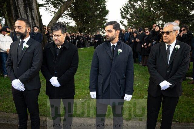 تصاویری تازه از خاکسپاری بهرام بیضایی 2 تصاویری تازه از خاکسپاری بهرام بیضایی