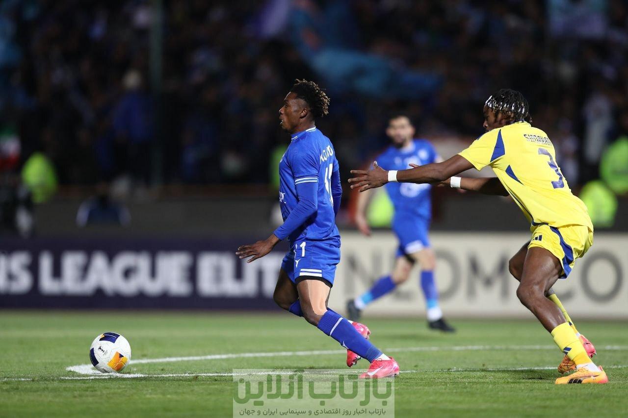 مهاجم استقلال برمی‌گردد